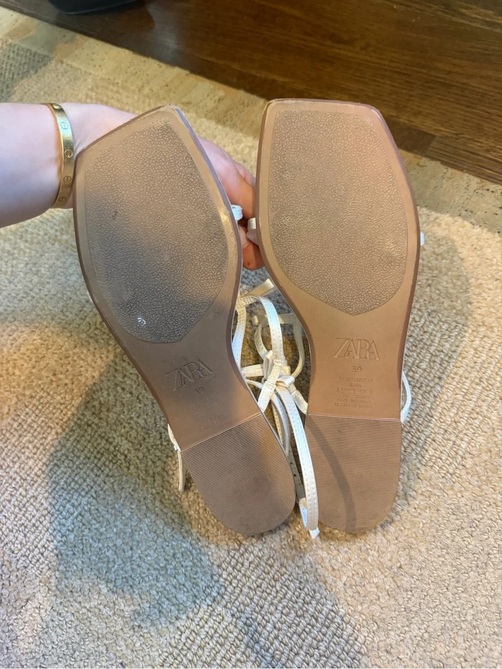 Zara White Strappy Bow Sandals - Picture 4 of 4